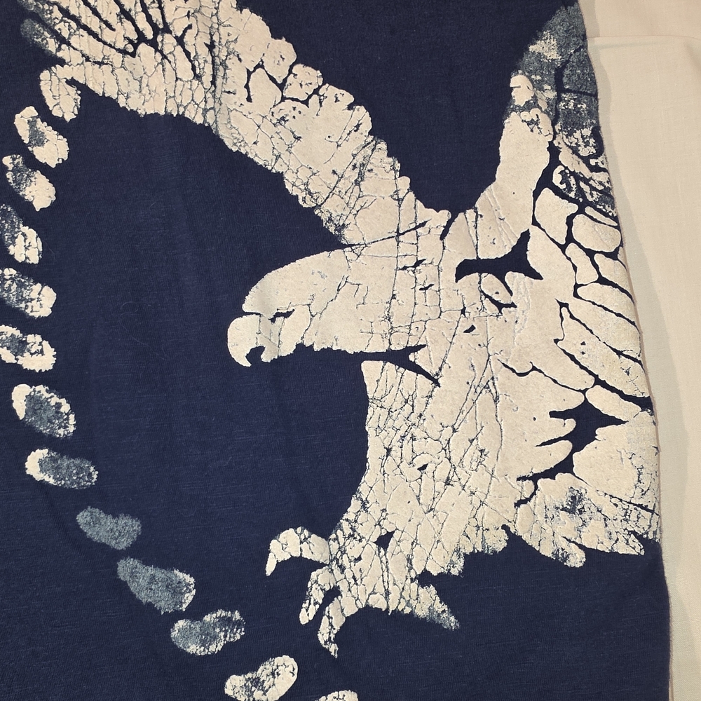 Vintage Y2K American Eagle Outfitters Navy Blue Graphic Tee